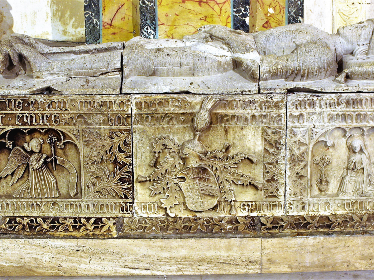 Gotico catalano, “Vergine annunziata”, Sarcofago di BlascoII Barresi, Tesoro del Santuario mariano, Militello in Val di Catania (Sicilia)